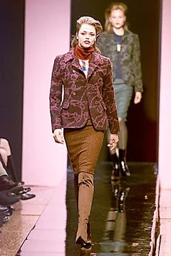 Look 18